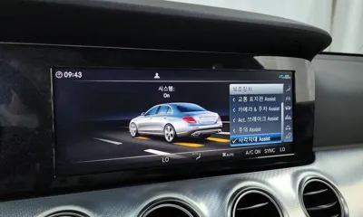 Mercedes-Benz E-Class 2020, 101777 км, за 20990000 KRW - фото 29