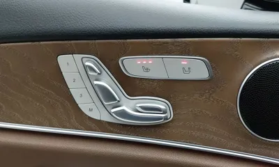 Mercedes-Benz E-Class 2018, 65860 км, за 25100000 KRW - фото 19