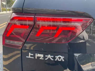 Volkswagen Tiguan L 2021, 50000 км, за 99800 CNY - фото 11