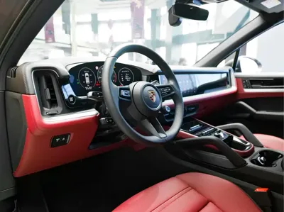 Porsche Cayenne 2024, 32000 км, за 648000 CNY - фото 8