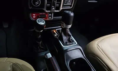 Jeep Wrangler 2021, 31837 км, за 43900000 KRW - фото 9