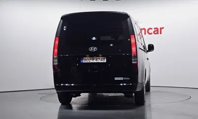 Hyundai Staria 2025, 20606 км, за 26500000 KRW