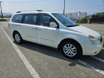 Kia Canival 2011, 166640 км, за 3800000 KRW
