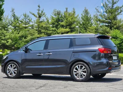 Kia Canival 2019, 134786 км, за 11650000 KRW