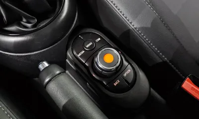MINI Cooper 2019, 55386 км, за 17000000 KRW - фото 18