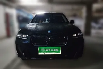 BMW iX3 2023, 63800 км, за 172172.17 CNY