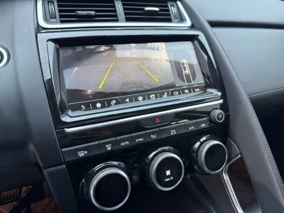Jaguar E-Pace 2021, 65000 км, за 96800 CNY - фото 10