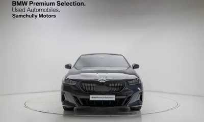 BMW 5-Series 2024, 31704 км, за 56000000 KRW