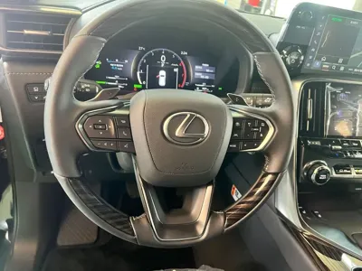 Lexus LX 2025, 60 км, за 225000000 KRW - фото 5