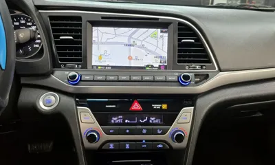 Hyundai Avante 2017, 134880 км, за 7990000 KRW - фото 16