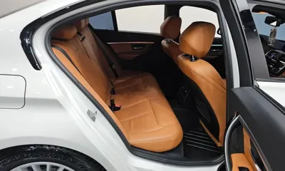 BMW 3-Series 2018, 93111 км, за 17490000 KRW - фото 11