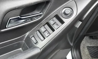 ChevroletGMDaewoo Trax 2019, 143106 км, за 6100000 KRW - фото 17