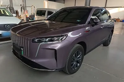 Hongqi HS6 PHEV · 2026 год