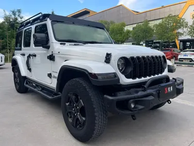Jeep Wrangler 2020, 104000 км, за 199800 CNY