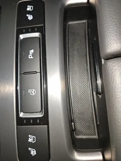 Hyundai Genesis 2015, 139997 км, за 10800000 KRW - фото 12