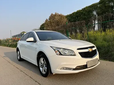 Chevrolet Cruze 2015, 90000 км, за 16800 CNY