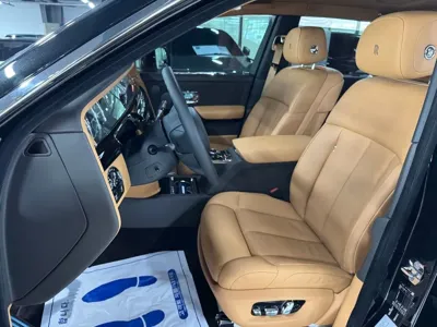 Rolls-Royce Phantom 2021, 4300 км, за 570000000 KRW - фото 8