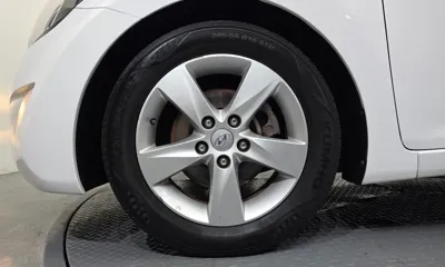 Hyundai Avante 2012, 119844 км, за 4990000 KRW - фото 5