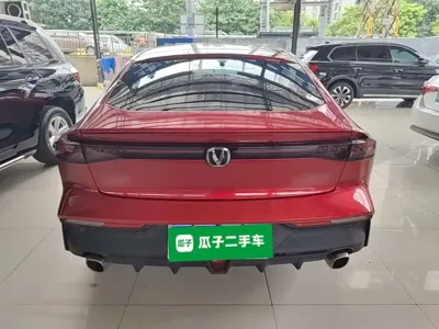 Changan UNI-V 2022, 24700 км, за 63500 CNY - фото 6