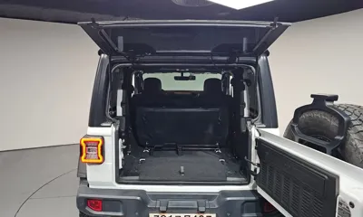 Jeep Wrangler 2020, 60585 км, за 37800000 KRW - фото 20
