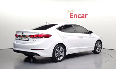Hyundai Avante 2018, 83740 км, за 10500000 KRW