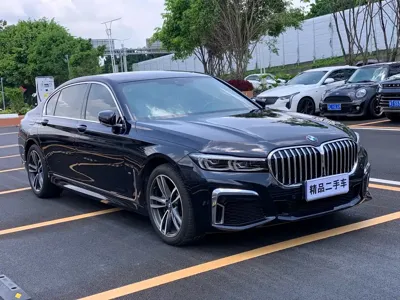 BMW 7 Series 2022, 95000 км, за 286900 CNY