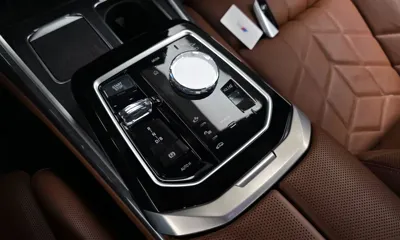 BMW i7 2024, 42420 км, за 94000000 KRW - фото 9