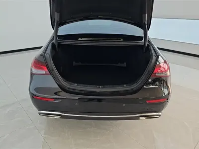 Mercedes-Benz E-Class 2022, 75700 км, за 261600 CNY