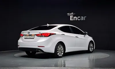 Hyundai Avante 2015, 74187 км, за 8500000 KRW