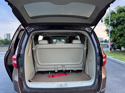 Buick GL8 2019, 100000 км, за 75000 CNY - фото 22