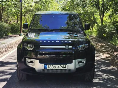 Land Rover Defender · 2020 год