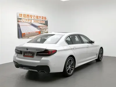 BMW 5 Series New Energy 2021, 77700 км, за 152800 CNY
