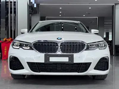 BMW 3 Series 2022, 35000 км, за 144500 CNY