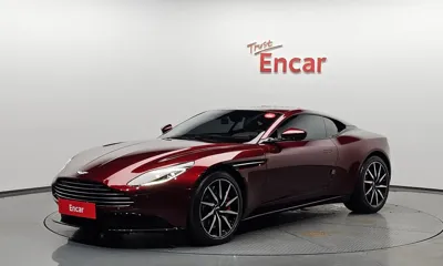 Astonmartin DB11 · 2023 год