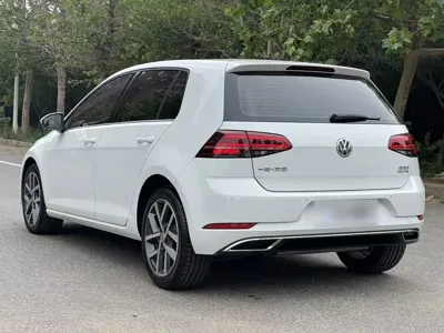 Volkswagen Golf 2018, 75800 км, за 65100 CNY - фото 9