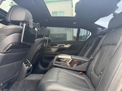 BMW 7-Series 2018, 93982 км, за 34900000 KRW - фото 9