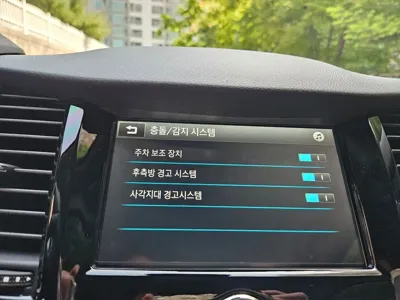 ChevroletGMDaewoo Trax 2019, 68530 км, за 9600000 KRW - фото 16