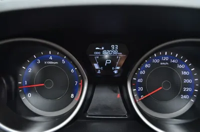 Hyundai Avante 2013, 182099 км, за 4500000 KRW - фото 9