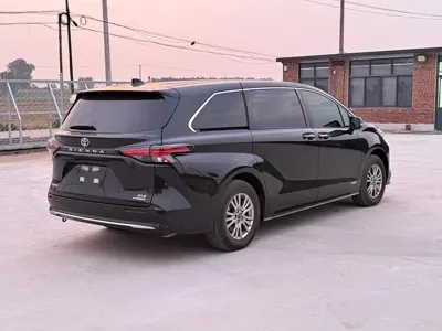 Toyota Sienna 2026, 5000 км, за 248000 CNY - фото 8