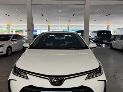 Toyota Corolla 2021, 23000 км, за 93800 CNY