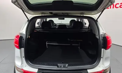 Kia Sportage 2011, 57462 км, за 8300000 KRW - фото 18