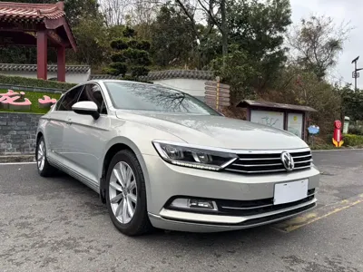 Volkswagen Magotan 2019, 117000 км, за 69900 CNY