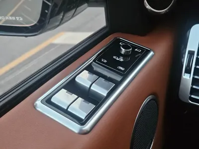 Land Rover Range Rover 2015, 83000 км, за 54000000 KRW - фото 16
