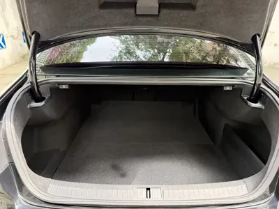 Volkswagen Magotan 2018, 89000 км, за 61800 CNY - фото 13