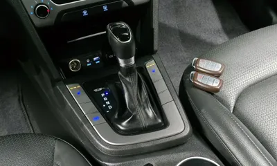 Hyundai Avante 2018, 73502 км, за 9900000 KRW - фото 9