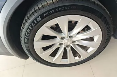 Tesla Model X 2019, 56900 км, за 270060.22 CNY - фото 11