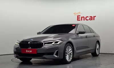 BMW 5-Series · 2022 год