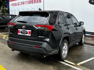Toyota RAV4 2025, 38000 км, за 98800 CNY - фото 8