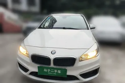 BMW 2 Series Active Tourer 2016, 25600 км, за 52276.38 CNY