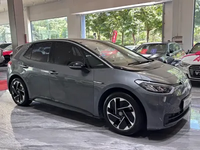 Volkswagen ID.3 2023, 93000 км, за 69800 CNY